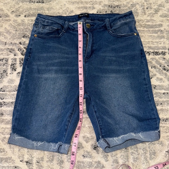 Bebe Bermuda Jean Shorts Size 30 Women Rolled Hem Stretch Comfy - Picture 6 of 8
